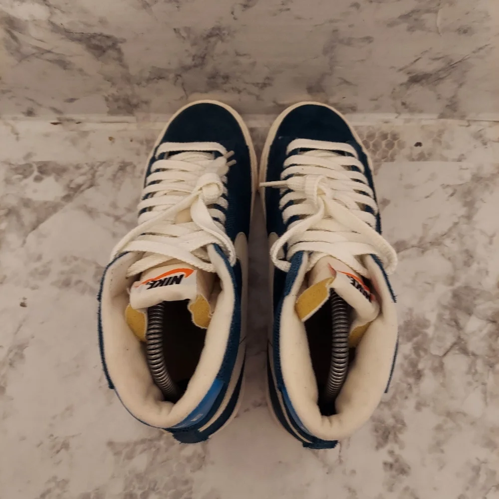 Pre-owned 2014 nike blazer mid - Picture 6 of 10